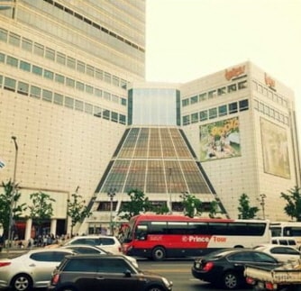 Let s o o open the East Gate Dongdaemun Shopping Guide Trazy